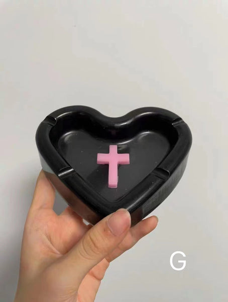 Aesthetic Black Pink Red Transparent Punk Goth Heart Shape Ashtray